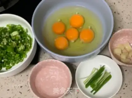 Make Pretzel fried eggs step 0