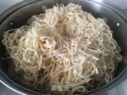 Make Steam noodles step 1