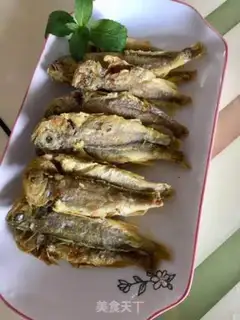 Make Snack, yellow fish step 4