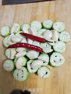 Make Garlic fan silk melon step 2