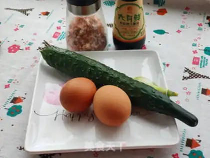 Make cucumber fried eggs step 0