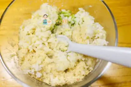 Make ♪ West blue flower meat sumcaton frog rice ♪ step 4