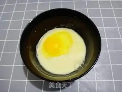 Make Eggs and rice cakes step 3