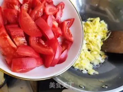 Make Tomato eggs for noodles step 12