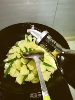 Make Cracked potato chips step 3