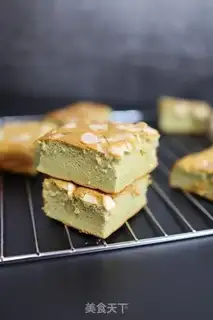 Make A tea almond cake step 16