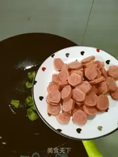 Make A hot dog step 2