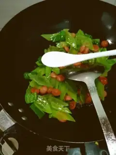 Make A hot dog step 5