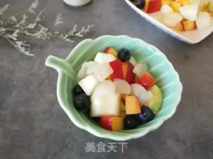 Make Yogurt fruit step 1