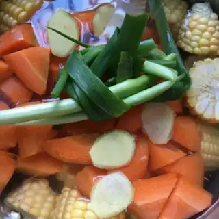 Make Corn carrot bone soup step 7