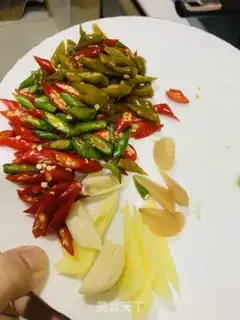 Make Three pepper belts step 0