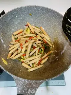 Make Three pepper belts step 5