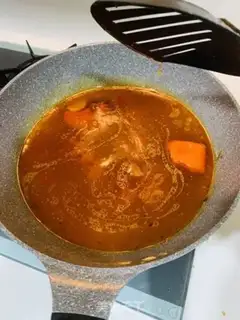 Make Spicy crab potatoes step 3