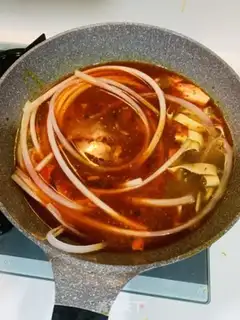 Make Spicy crab potatoes step 5