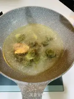 Make cucumber omelet soup step 2