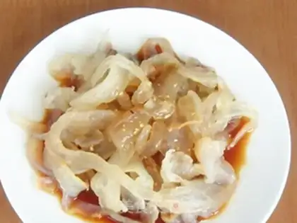Make # Scrambling seafood # step 2