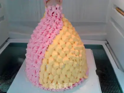 Make Princess Barbie step 17