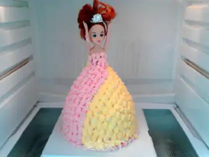Make Princess Barbie step 18
