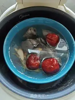 Make Pork soup step 2