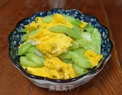 Make cucumber fried eggs step 10