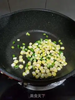 Make Corn and garlic fried rice step 2