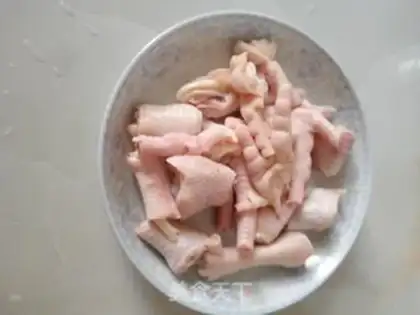 Make Lemon chicken claws step 1