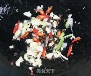 Make Spicy shrimp step 1