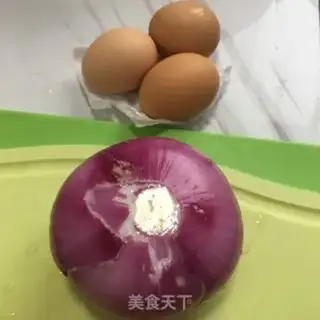 Make Onion fried eggs step 0