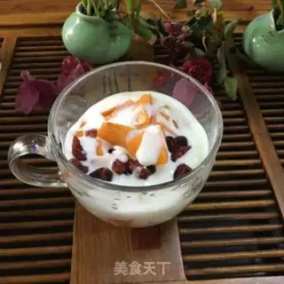Make Fruit yogurt cup step 4
