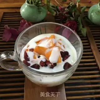 Make Fruit yogurt cup step 5