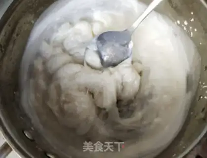 Make Milk Lotus step 6