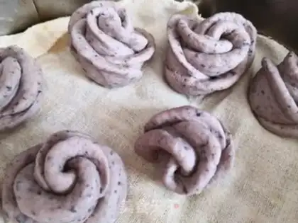 Make Rose hairloaf step 3