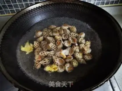 Make The white snail step 2