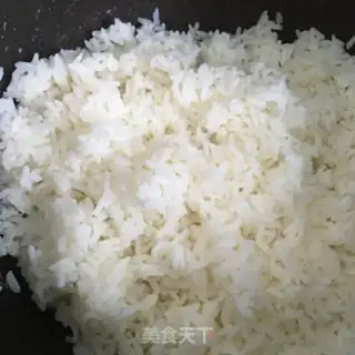 Make Scrambled rice step 1