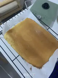 Make The original cake roll step 7