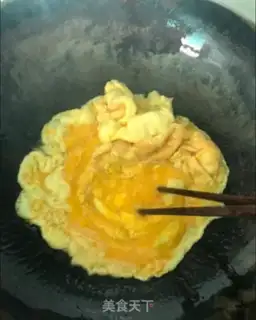 Make Chili fried eggs step 2