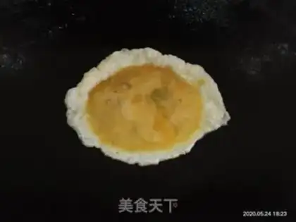 Make Pumpkin fried eggs step 3