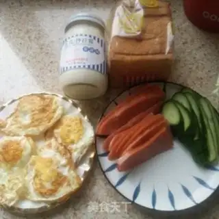 Make A cucumber sandwich step 1