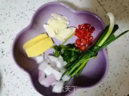 Make A red roasted chicken step 1