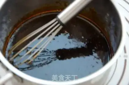 Make Red-tree cake step 2