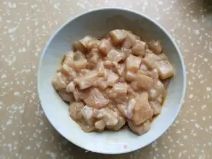 Make cucumber chicken step 0