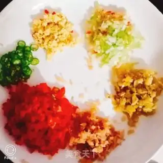 Make Garlic sauce step 1