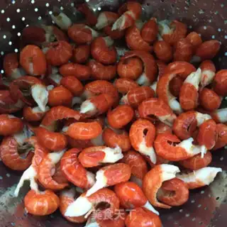 Make Spicy shrimp tail step 0