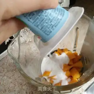 Make Ice mango juice step 3