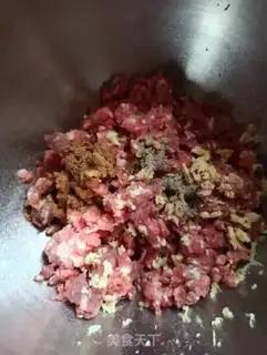 Make Cream of beef step 1