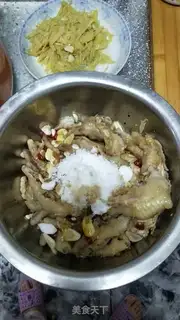 Make The cock claw step 2