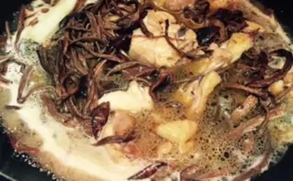 Make Tea, mushroom and powdered chicken step 5