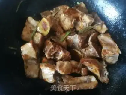 Make Carrot toaded pig neckbone step 7