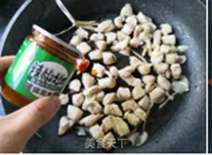 Make Twin pepper chicken noodles step 11