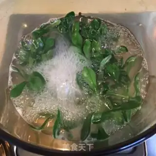 Make Frozen peanut butter with wheat noodles step 2